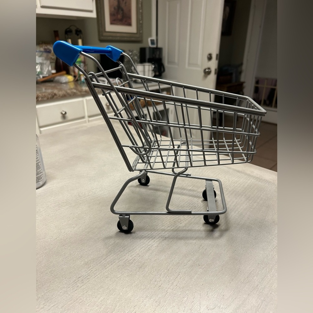 Doll‎ or Decor Metal Mini Shopping Cart Approximately 10" x 9.5" x 7.5"